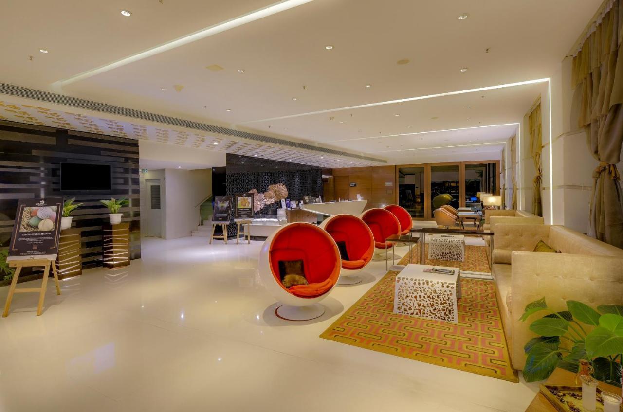 The Pride Hotel, Бенґалуру Екстер'єр фото